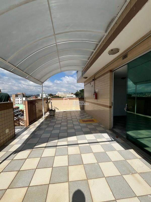 Sala, Serrano