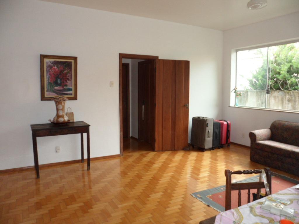 Casa, São Luiz (pampulha), 7 Quartos, 8 Vagas, 2 Suítes