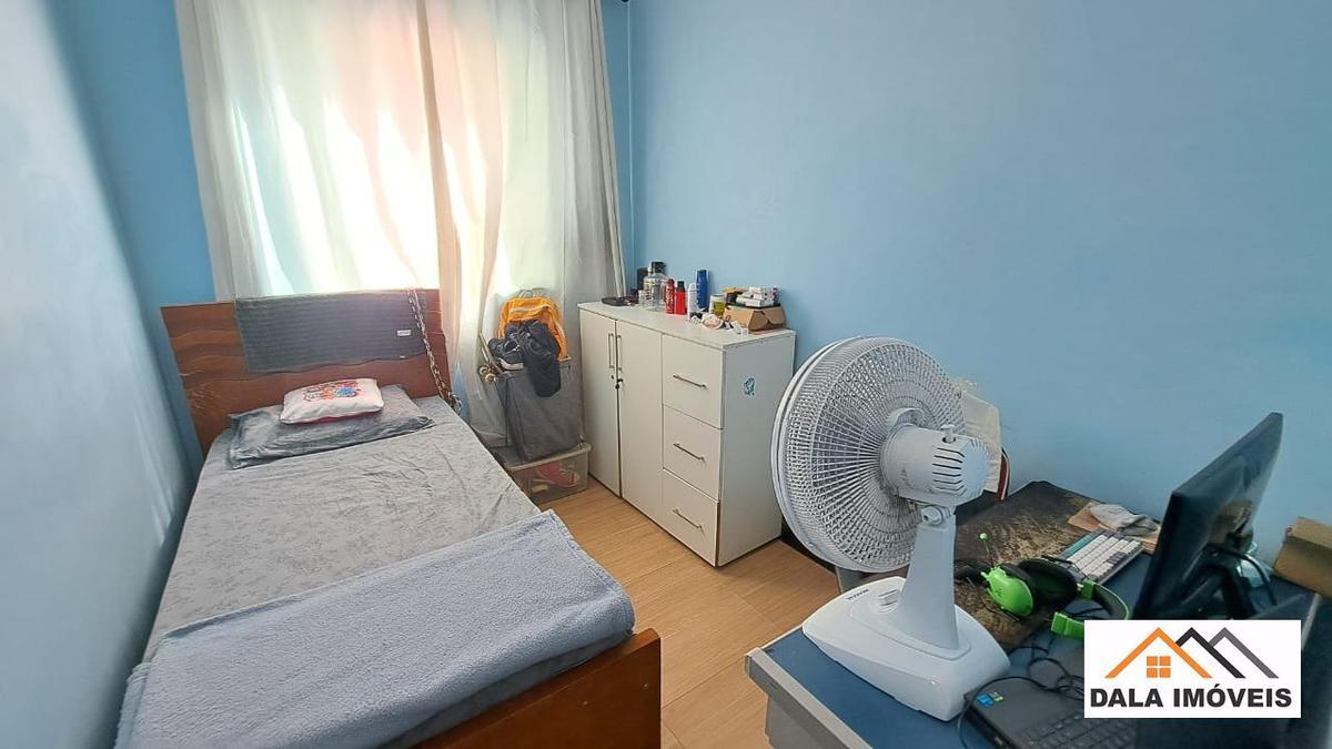 Casa, Heliópolis, 4 Quartos, 2 Vagas, 1 Suíte