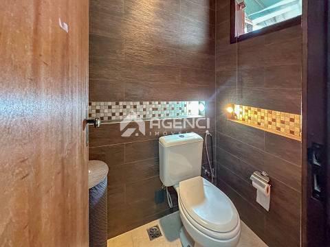 Casa, Camargos, 3 Quartos, 0 Vaga, 2 Suítes