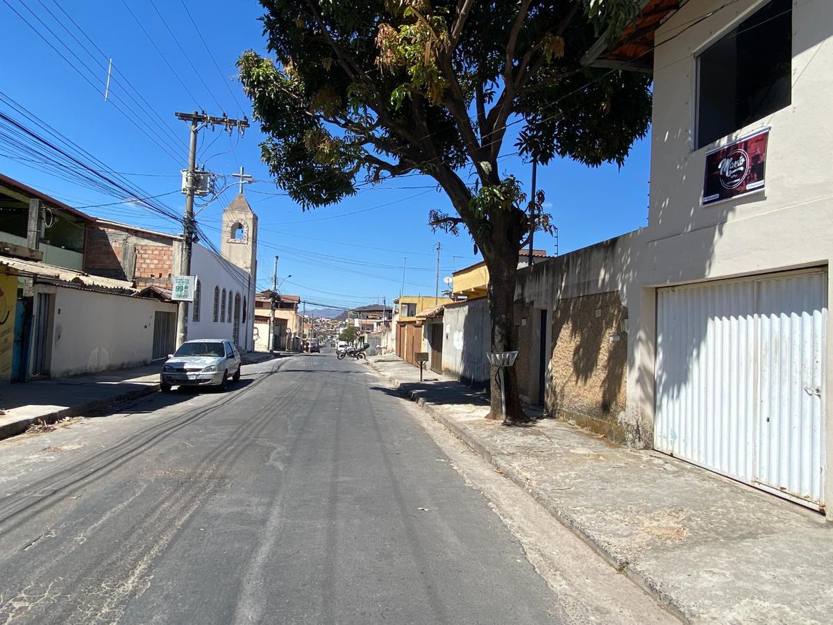 Lote, Vila Universal, 0 Quarto, 0 Vaga