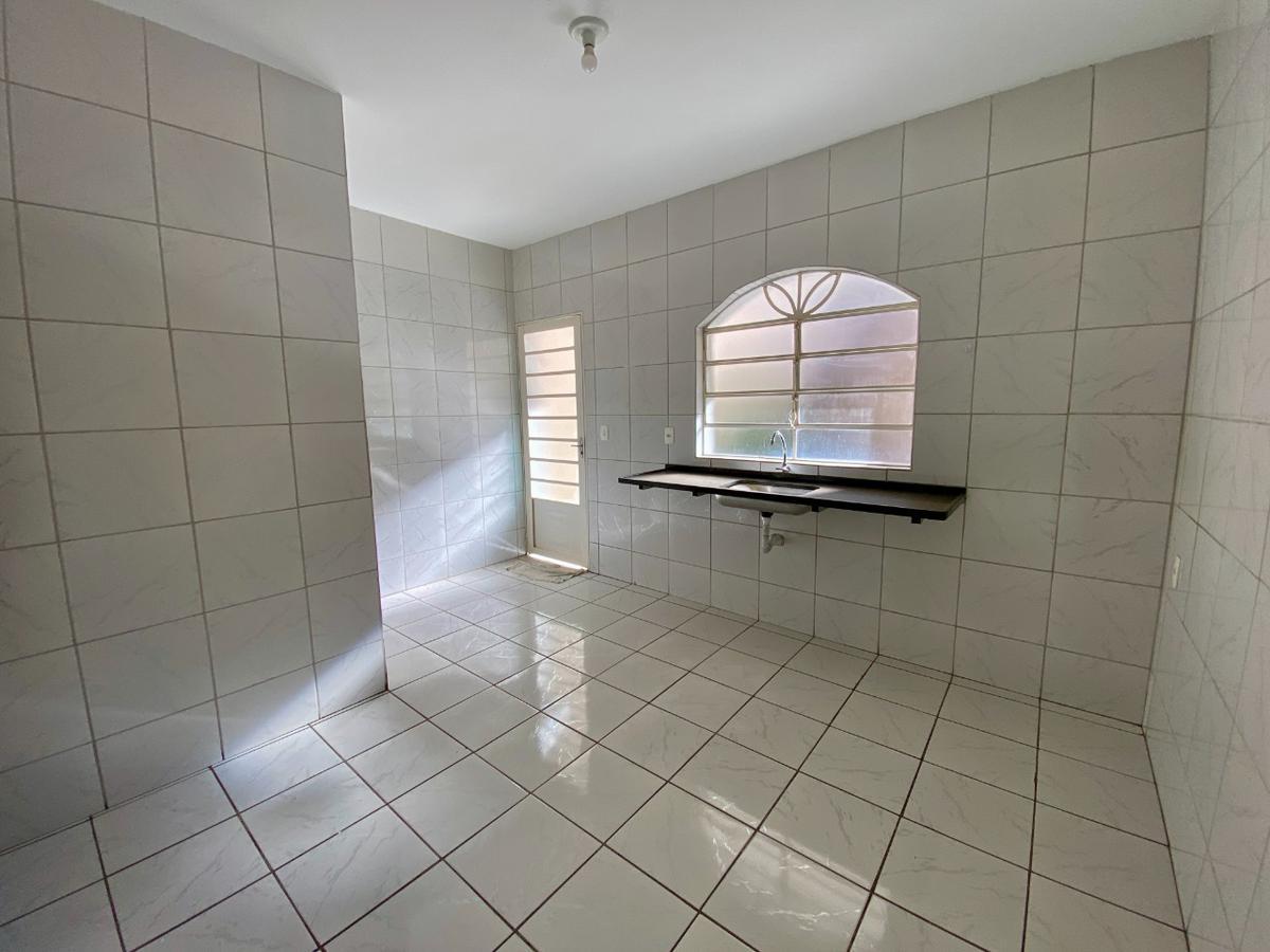 Casa, Paquetá, 3 Quartos, 4 Vagas, 1 Suíte