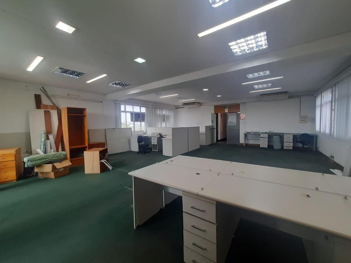 Sala, Barro Preto, 0 Quarto, 0 Vaga