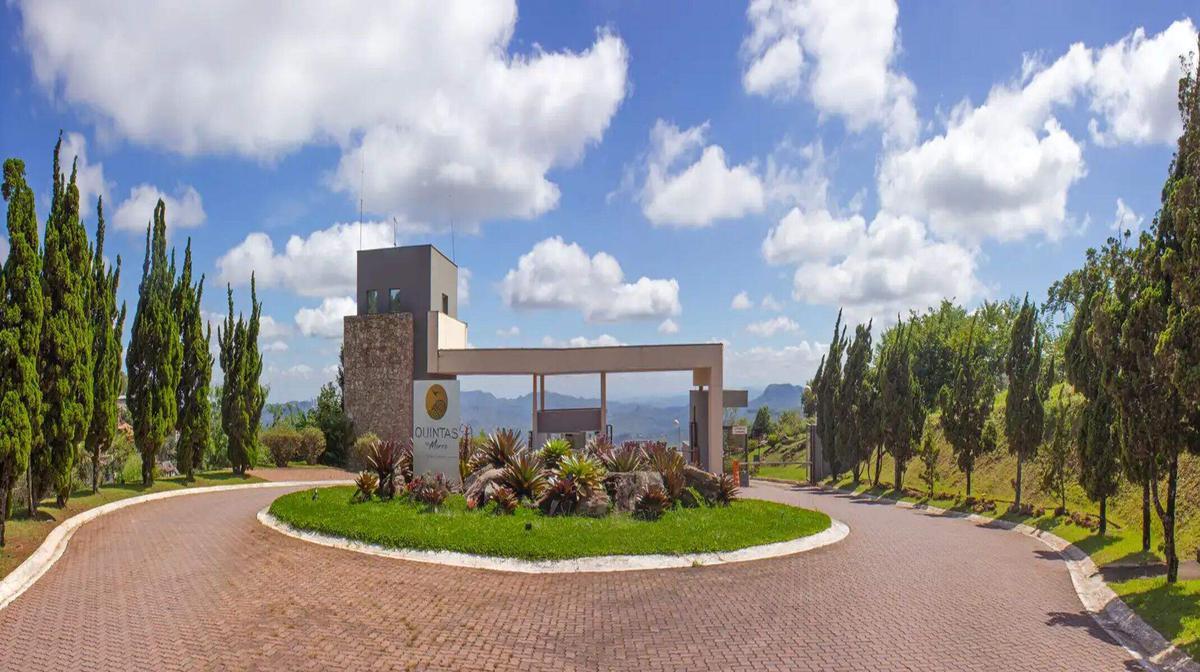 Lote, Morro do Chapéu, 0 Quarto, 0 Vaga