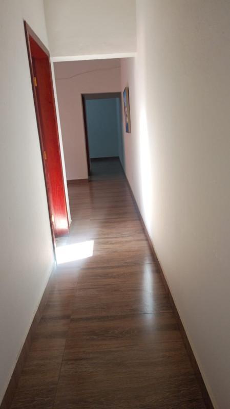 Casa, Pedra Azul, 2 Quartos, 3 Vagas