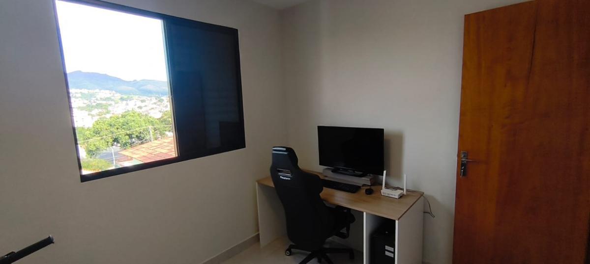Cobertura, São Geraldo, 2 Quartos, 2 Vagas, 1 Suíte