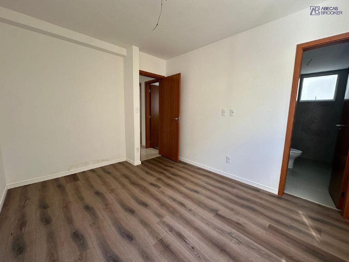Apartamento, Santa Cruz, 3 Quartos, 1 Vaga, 1 Suíte