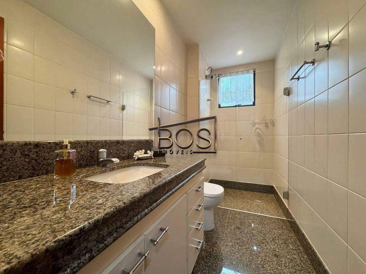 Apartamento, Funcionários, 4 Quartos, 4 Vagas, 2 Suítes