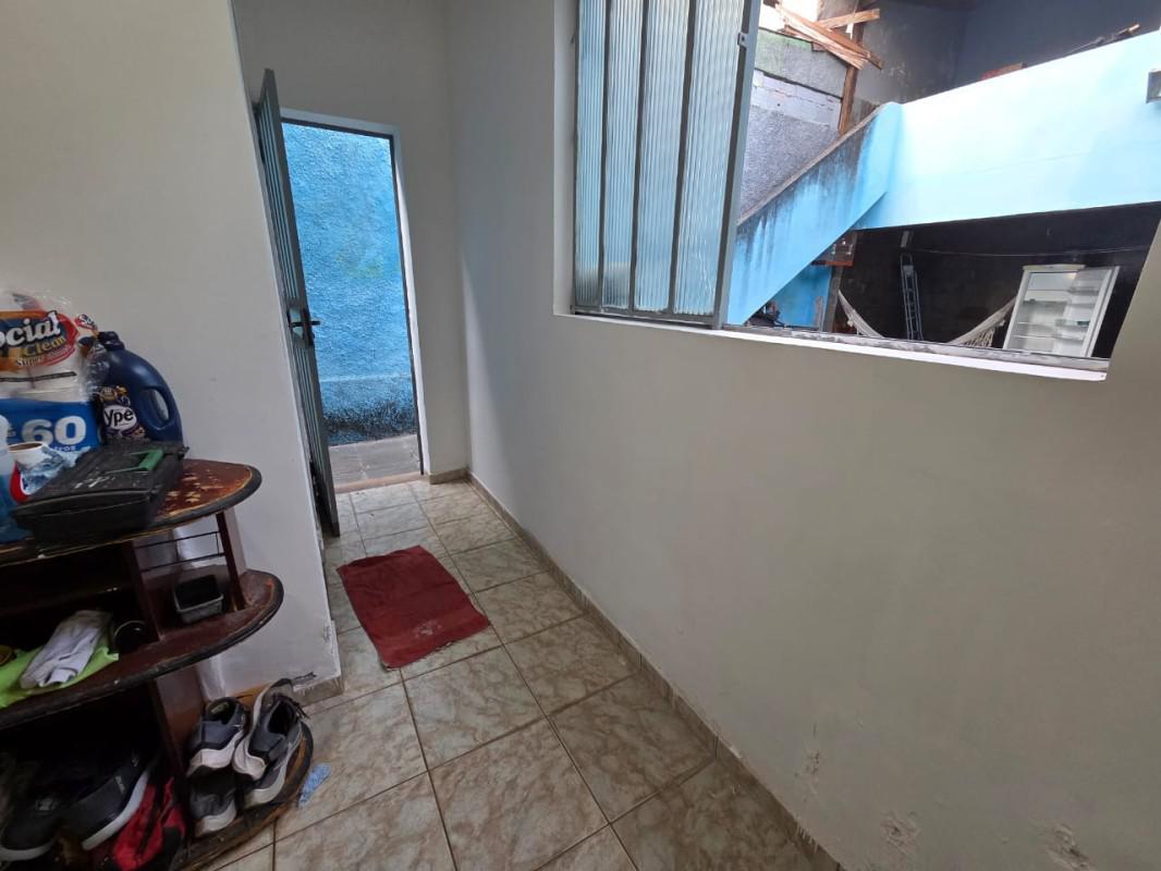 Casa, Coqueiros, 4 Quartos, 1 Vaga, 1 Suíte