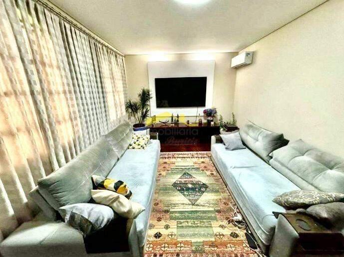 Casa, Palmeiras, 6 Quartos, 5 Vagas, 2 Suítes