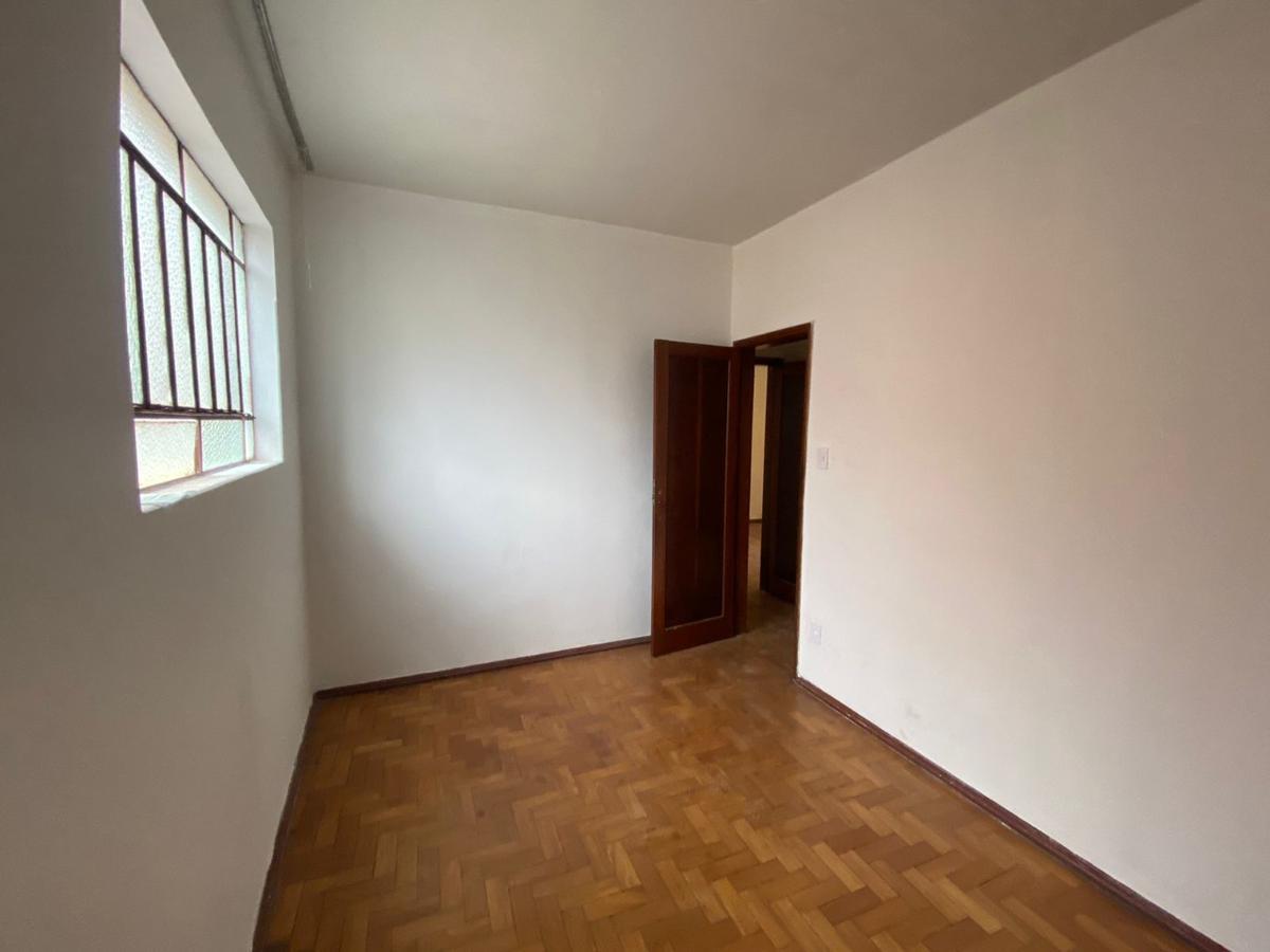 Casa, Colégio Batista, 4 Quartos, 2 Vagas, 1 Suíte