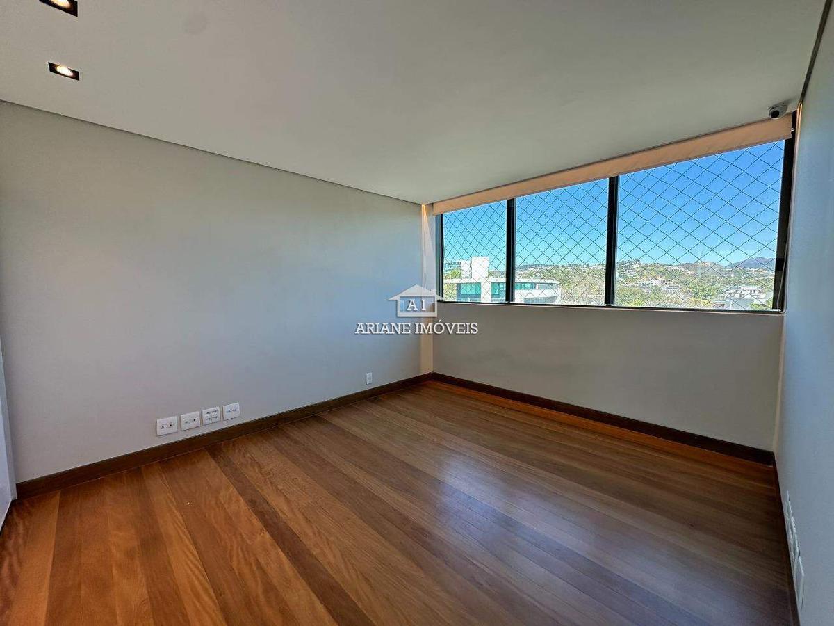 Apartamento, Vale dos Cristais, 4 Quartos, 5 Vagas, 4 Suítes