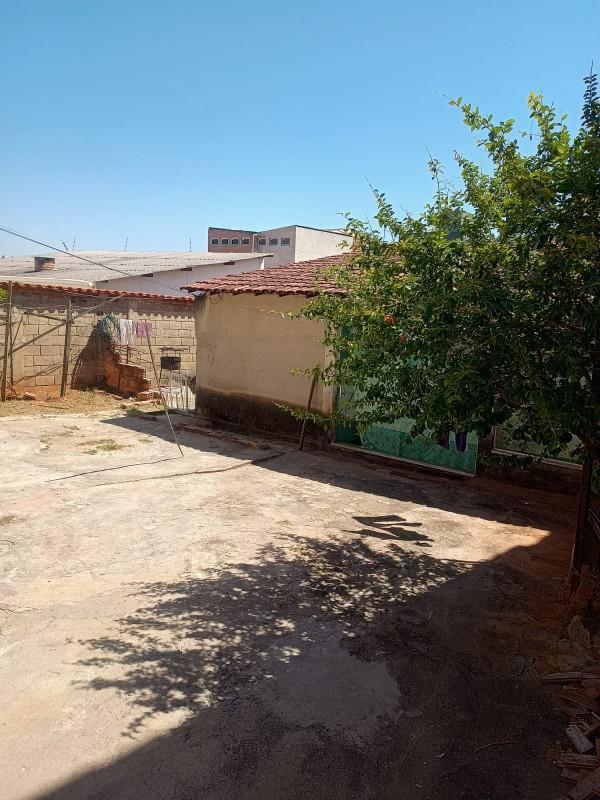 Casa, Candelária, 4 Quartos, 3 Vagas