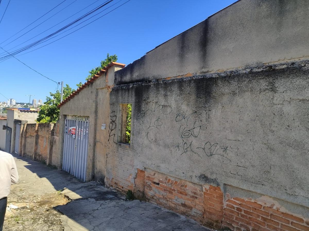 Lote, Santa Cruz, 0 Quarto, 0 Vaga