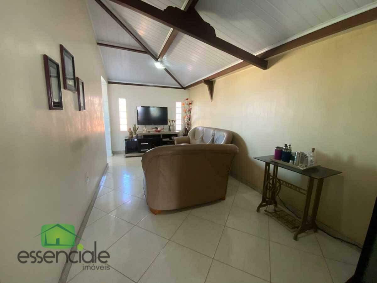 Casa, Bandeirantes, 4 Quartos, 2 Vagas, 1 Suíte