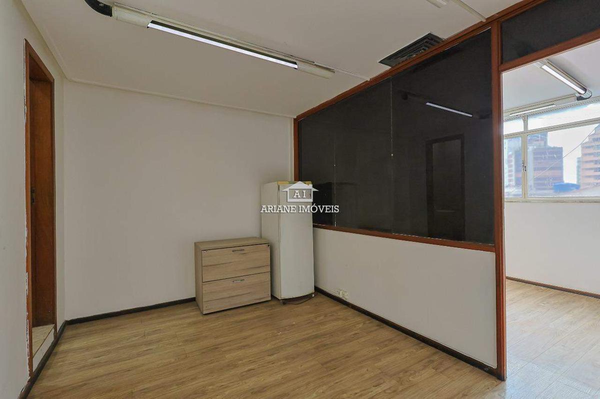Sala, Centro, 0 Quarto, 0 Vaga