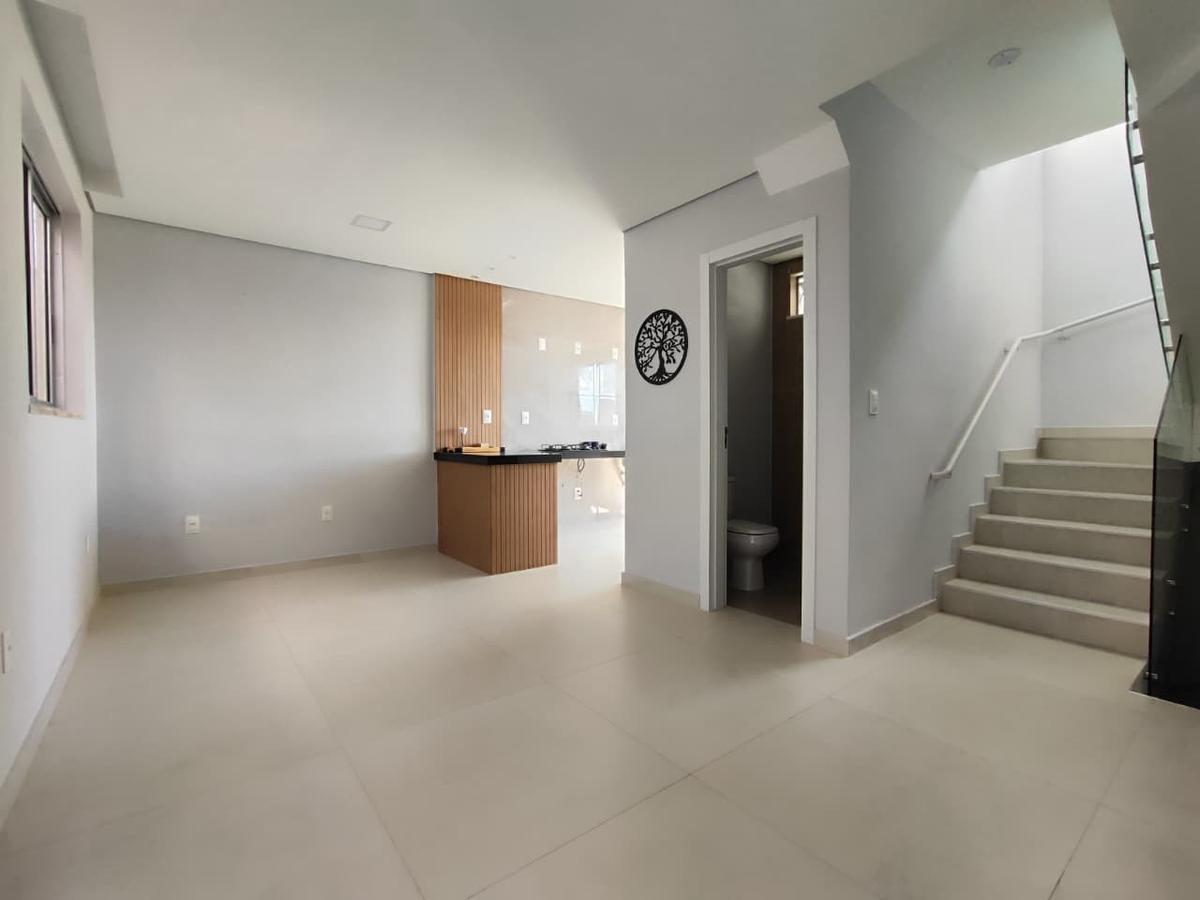 Casa, Concórdia, 2 Quartos, 1 Vaga, 1 Suíte