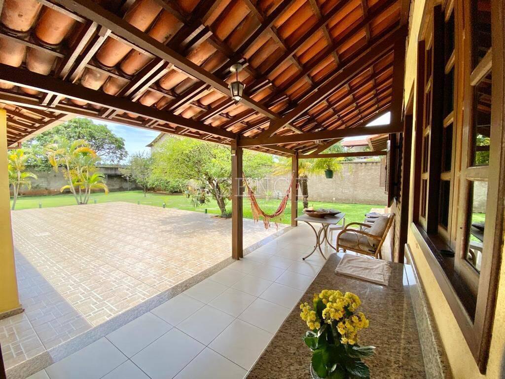 Casa, Bandeirantes (pampulha), 4 Quartos, 0 Vaga, 1 Suíte