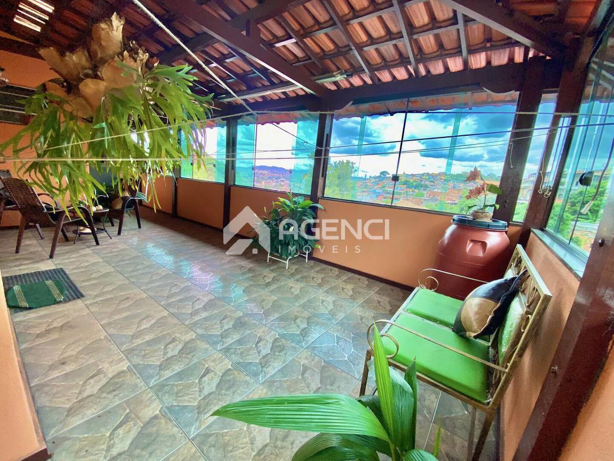 Cobertura, Santa Maria, 3 Quartos, 0 Vaga, 1 Suíte