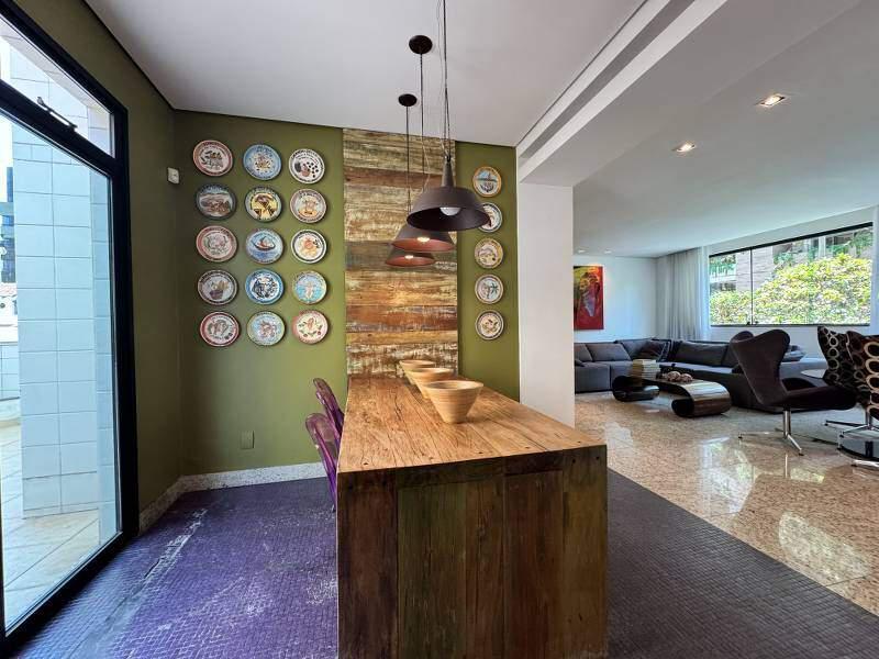 Apartamento, Sion, 3 Quartos, 4 Vagas, 1 Suíte