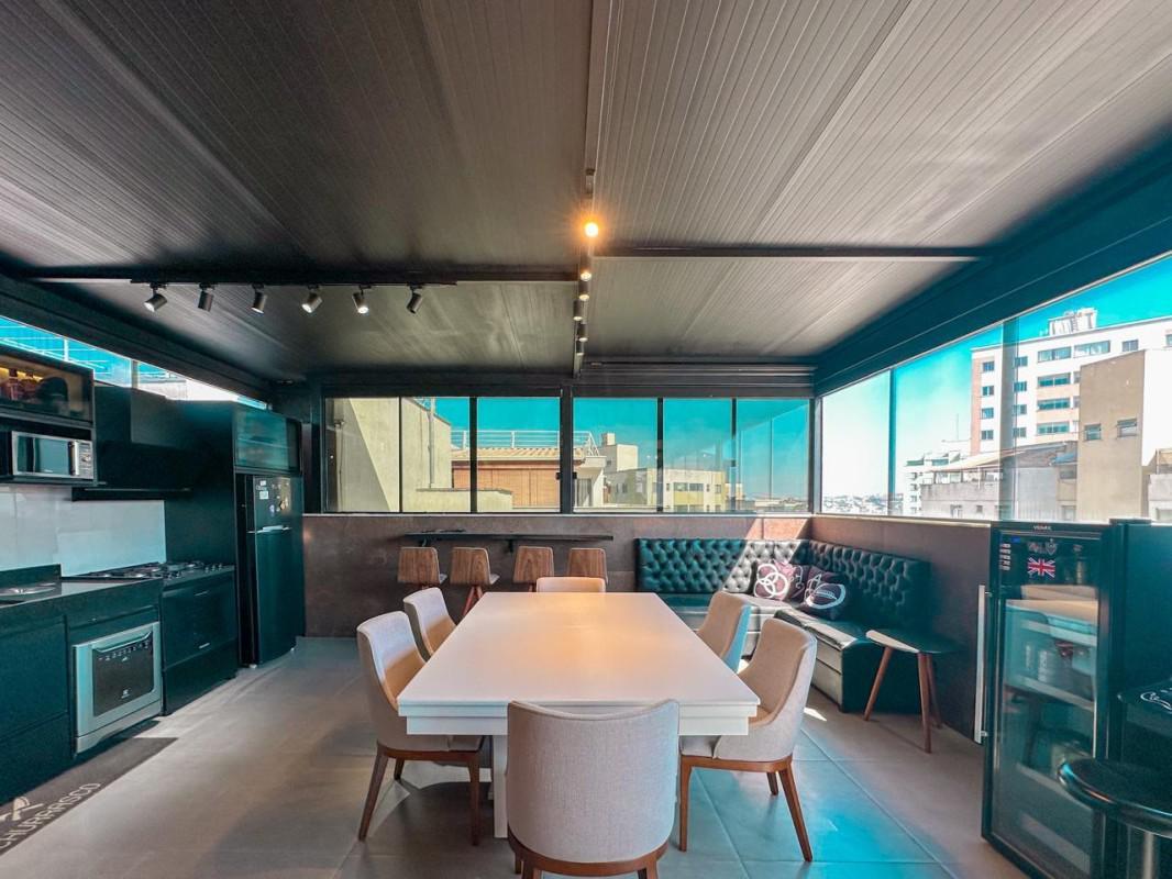 Cobertura, Ouro Preto, 2 Quartos, 2 Vagas, 1 Suíte