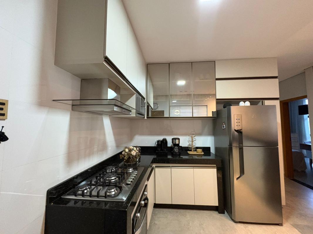 Casa, Masterville, 3 Quartos, 5 Vagas, 1 Suíte