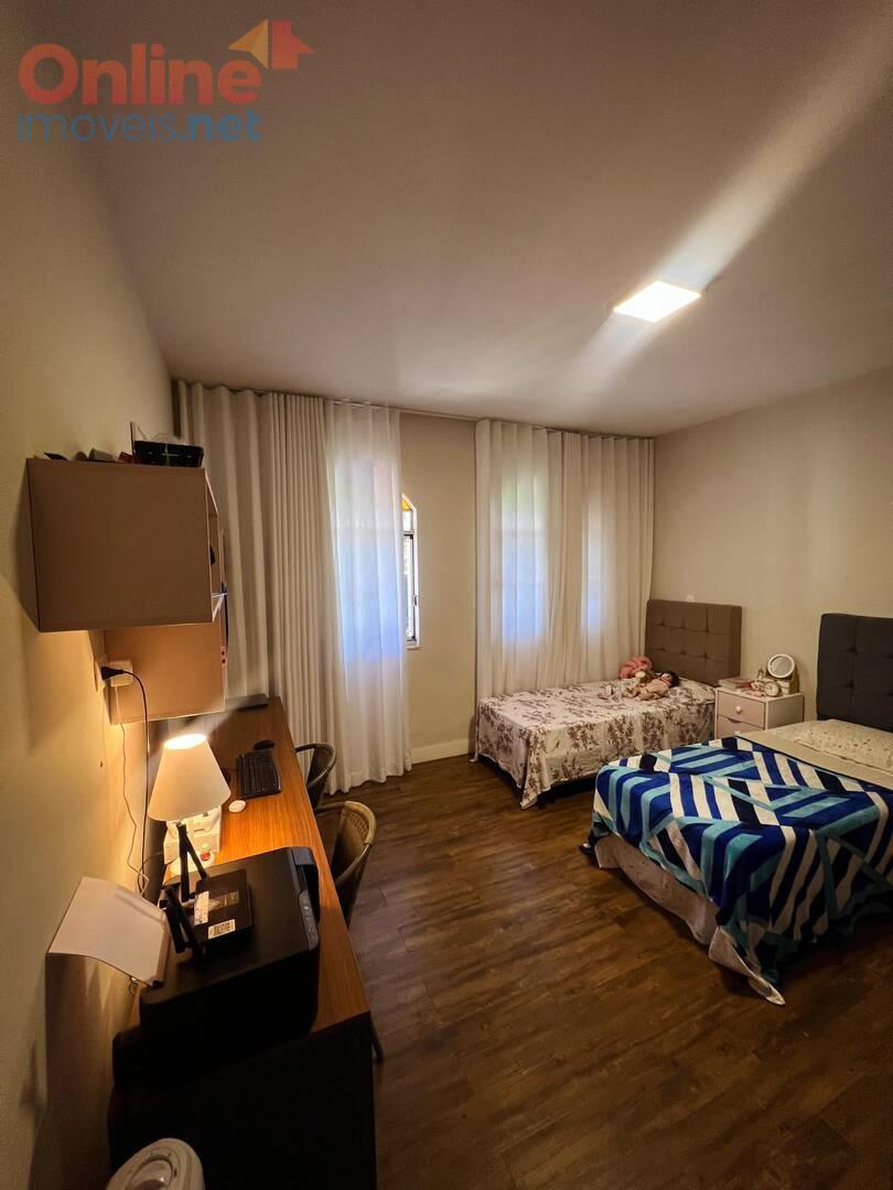 Casa, Novo Progresso, 4 Quartos, 0 Vaga, 2 Suítes