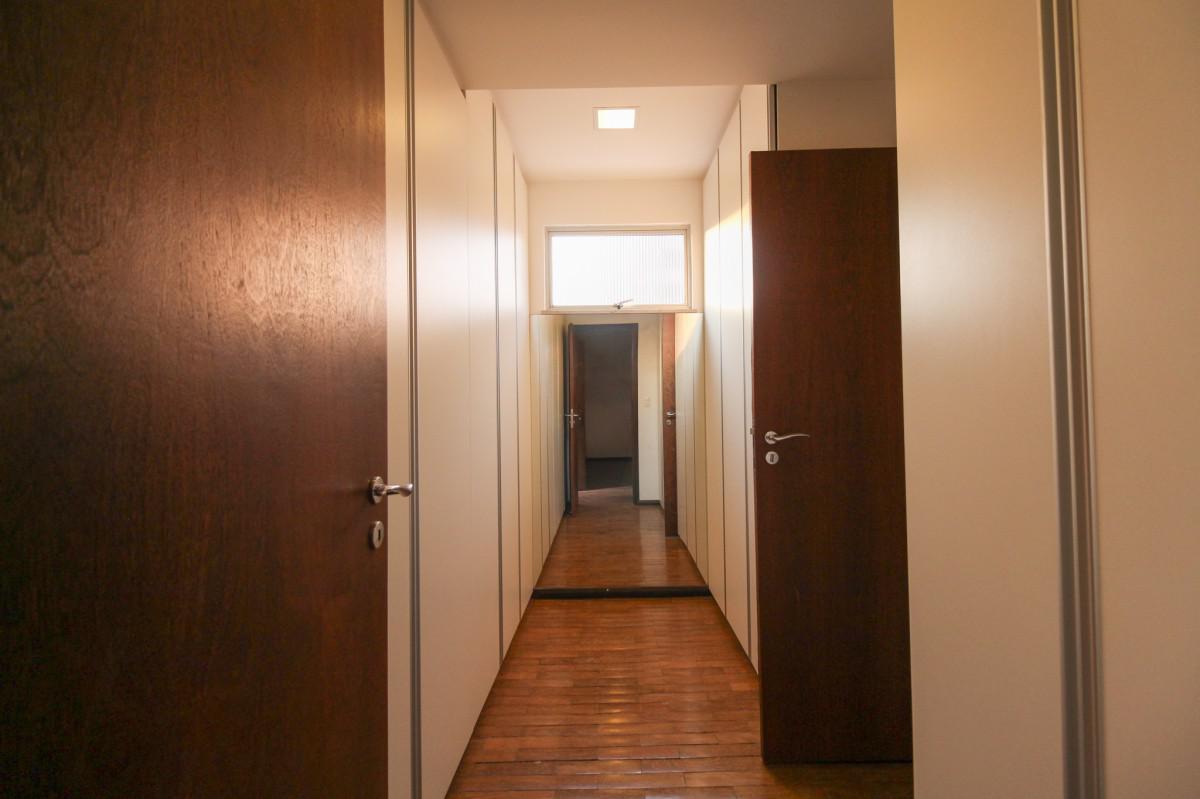 Cobertura, Anchieta, 8 Quartos, 2 Vagas, 3 Suítes