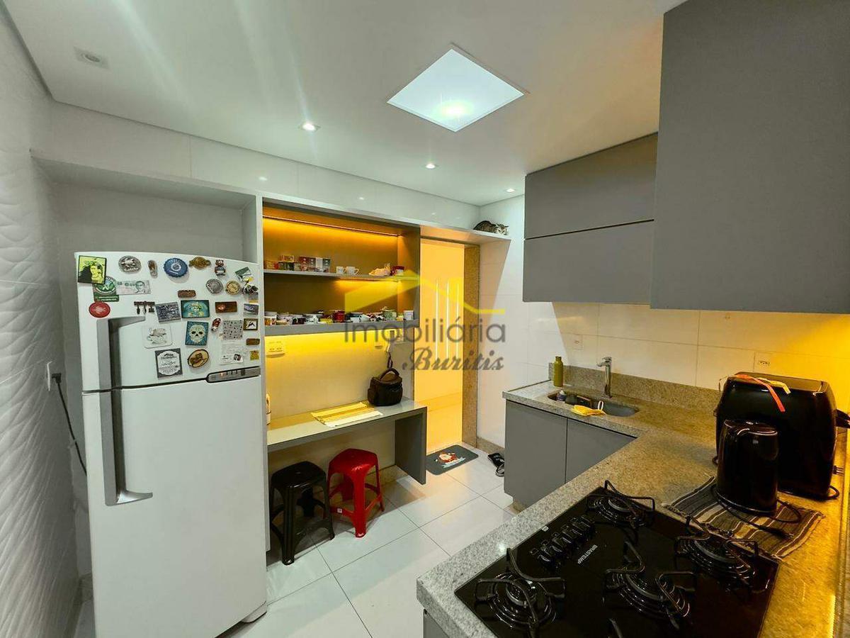 Apartamento, Buritis, 3 Quartos, 2 Vagas, 1 Suíte