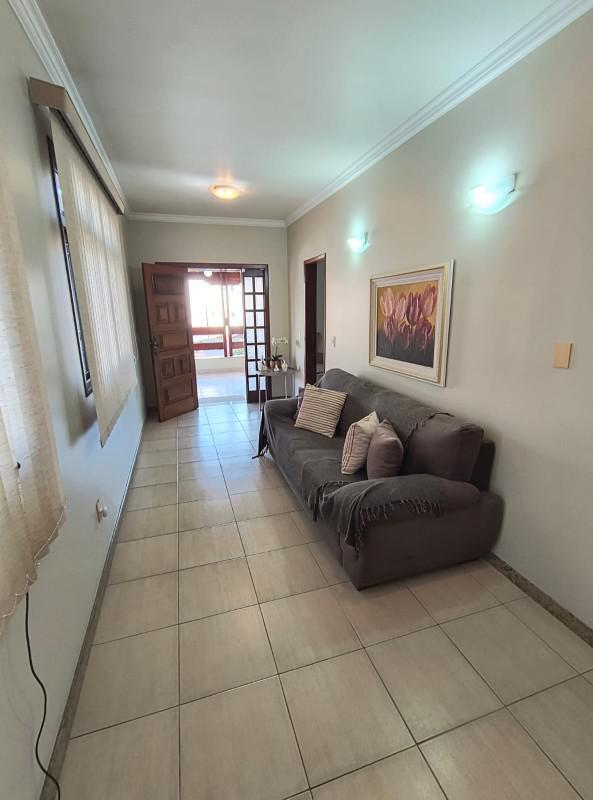 Casa, Tirol, 5 Quartos, 8 Vagas, 1 Suíte