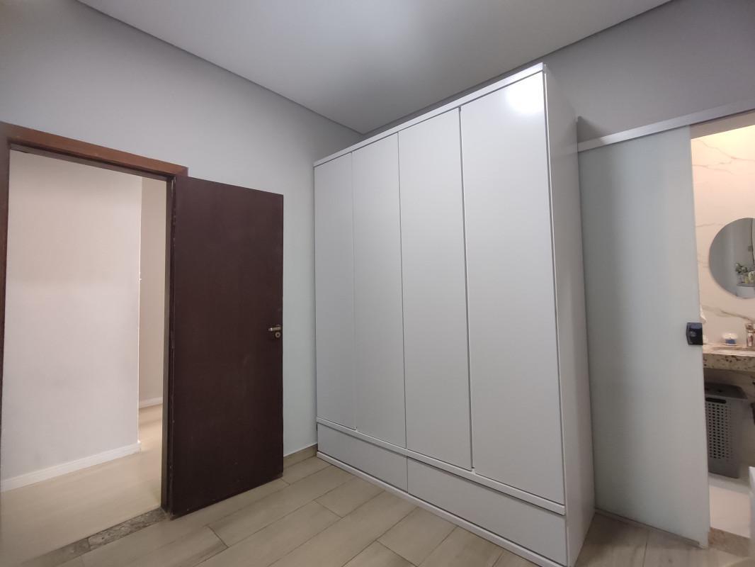 Casa, Nova Suíssa, 4 Quartos, 5 Vagas, 4 Suítes