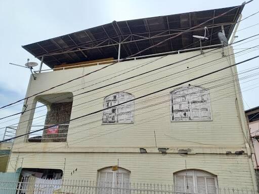 Casa, Centro, 3 Quartos, 0 Vaga, 1 Suíte