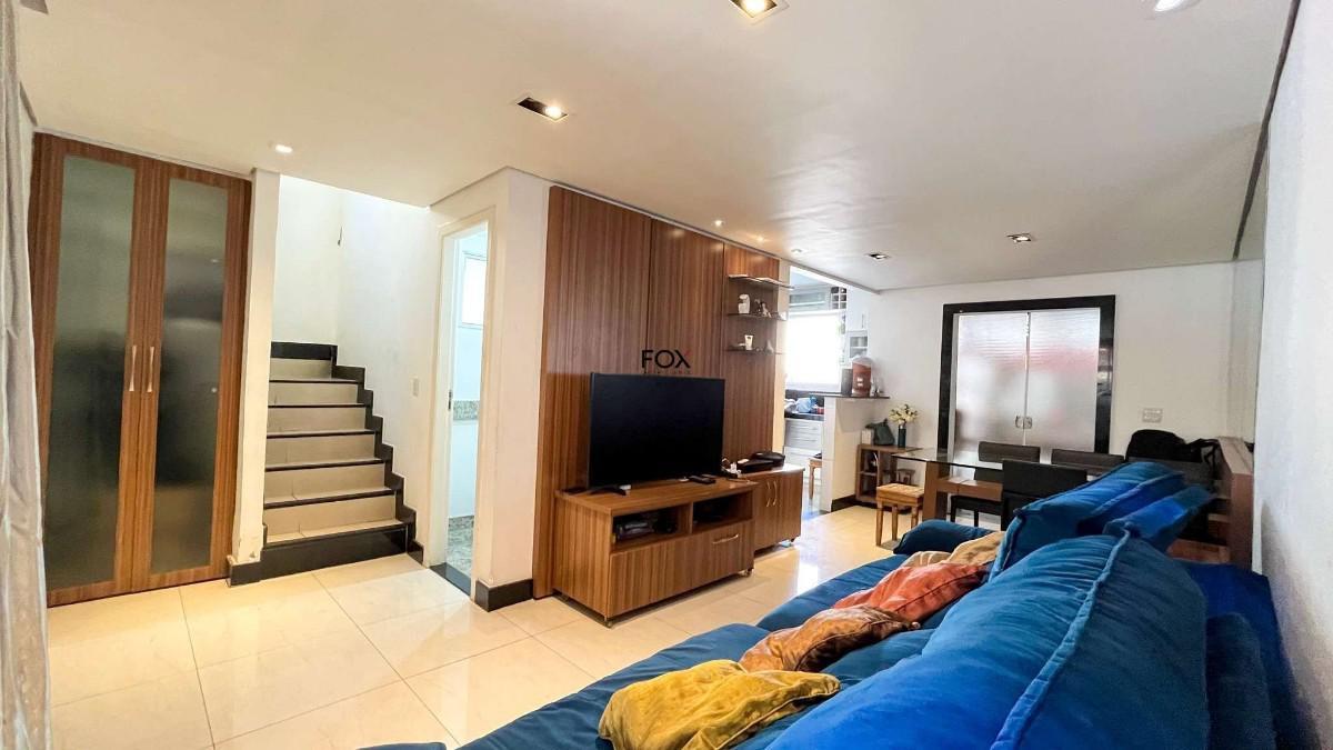 Casa, Buritis, 4 Quartos, 2 Vagas, 1 Suíte
