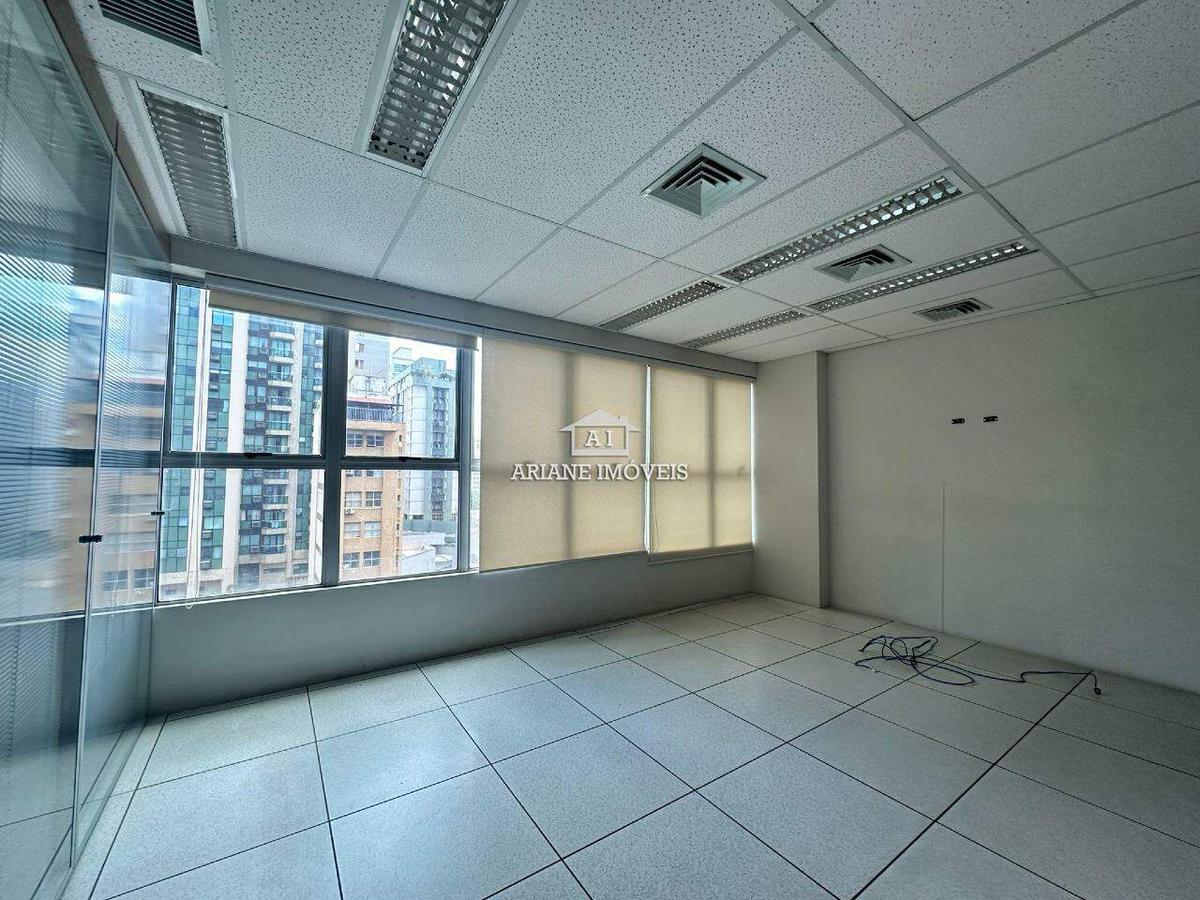 Sala, Savassi, 0 Quarto, 2 Vagas