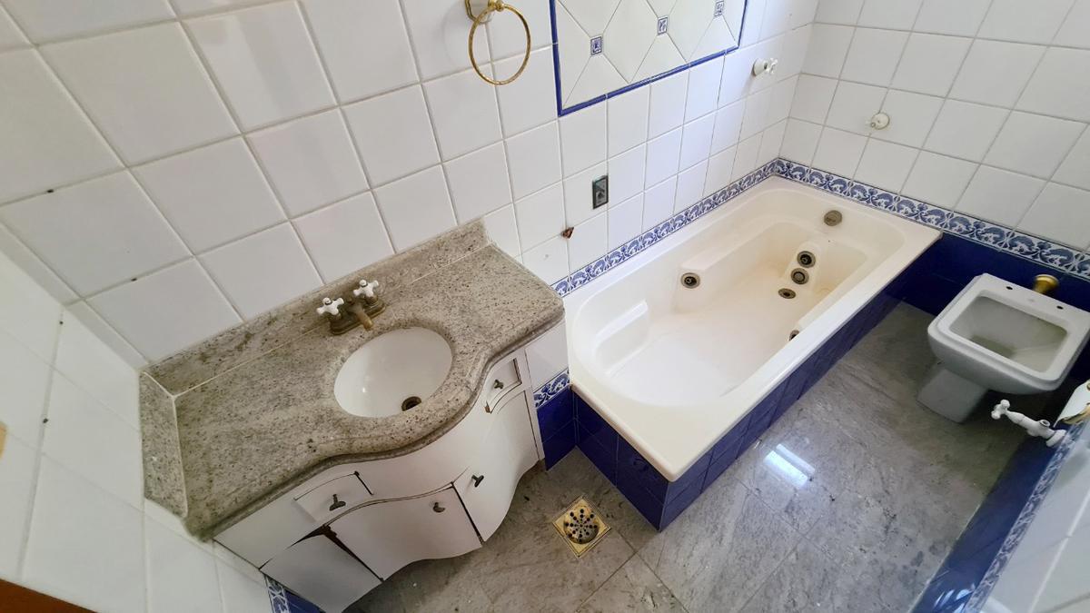 Cobertura, Ouro Preto, 4 Quartos, 3 Vagas, 1 Suíte