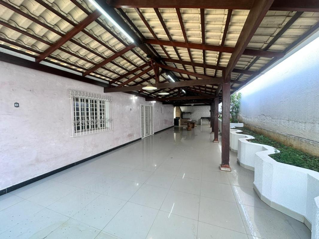 Casa, Chácaras Reunidas Santa Terezinha, 6 Quartos, 15 Vagas, 4 Suítes