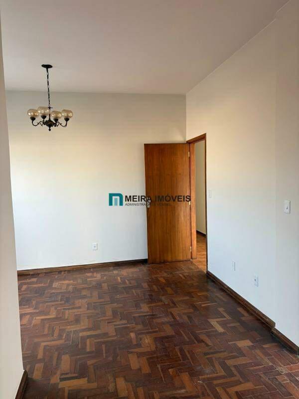 Casa, Concórdia, 3 Quartos, 0 Vaga, 1 Suíte