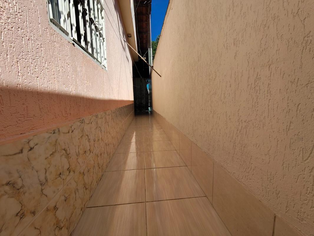 Casa, Céu Azul, 2 Quartos, 3 Vagas, 1 Suíte