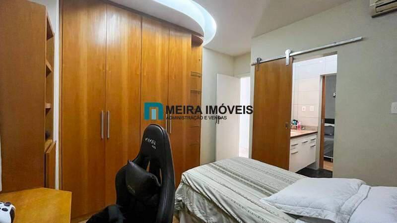 Casa, Paquetá, 4 Quartos, 5 Vagas, 2 Suítes