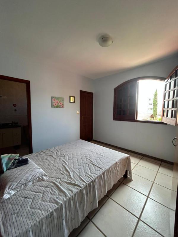 Casa, Castelo, 6 Quartos, 4 Vagas, 3 Suítes