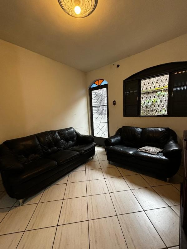 Casa, Sagrada Família, 3 Quartos, 4 Vagas, 1 Suíte