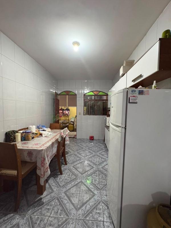 Casa, Tirol (barreiro), 3 Quartos, 3 Vagas, 1 Suíte