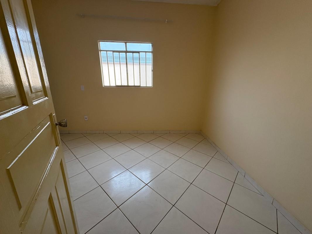 Casa, Inconfidentes, 4 Quartos, 2 Vagas, 1 Suíte