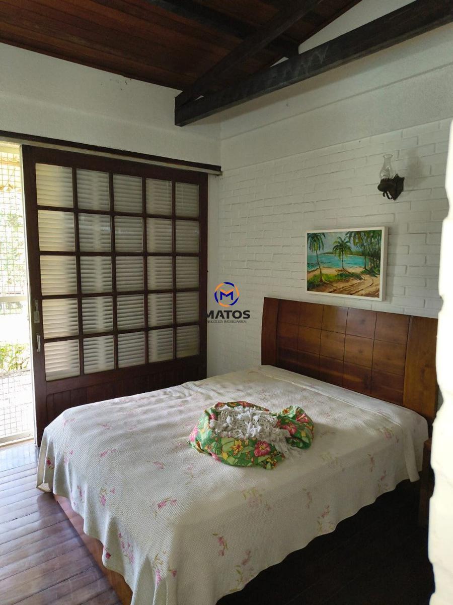 Casa, Braúnas, 3 Quartos, 10 Vagas, 1 Suíte