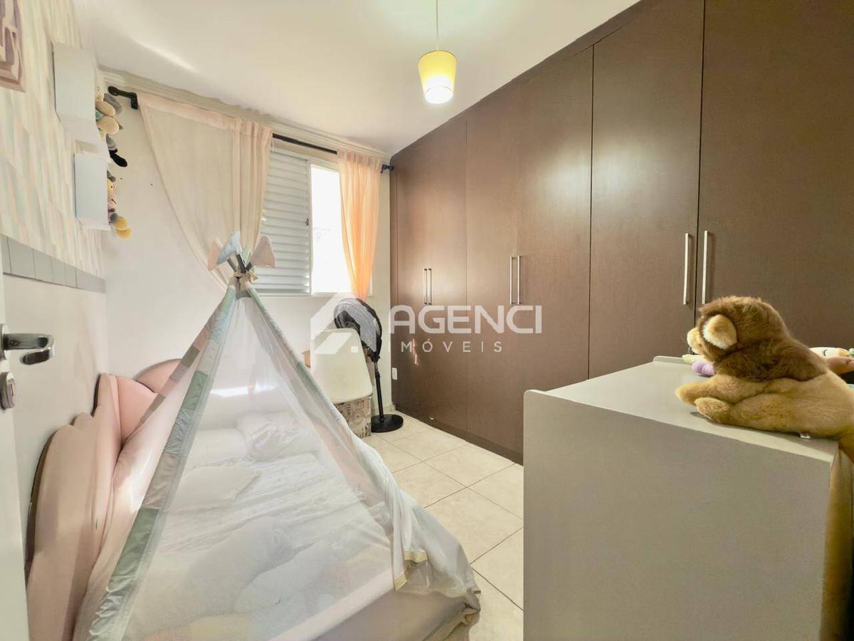 Casa, Cabral, 3 Quartos, 0 Vaga, 1 Suíte