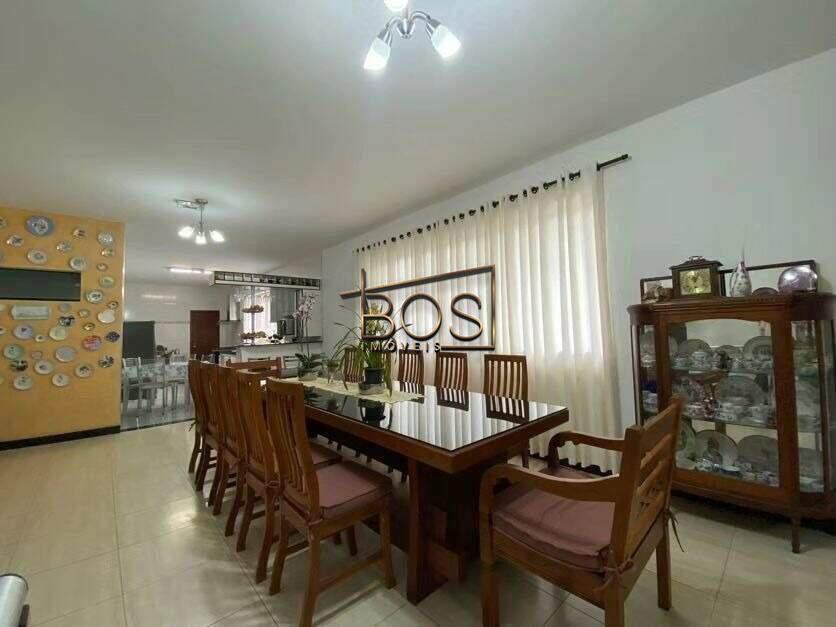 Casa, Casa Branca, 5 Quartos, 20 Vagas, 4 Suítes