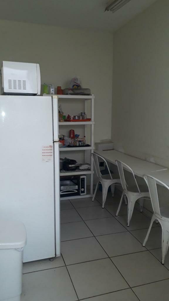 Prédio, Cabral, 0 Quarto, 0 Vaga