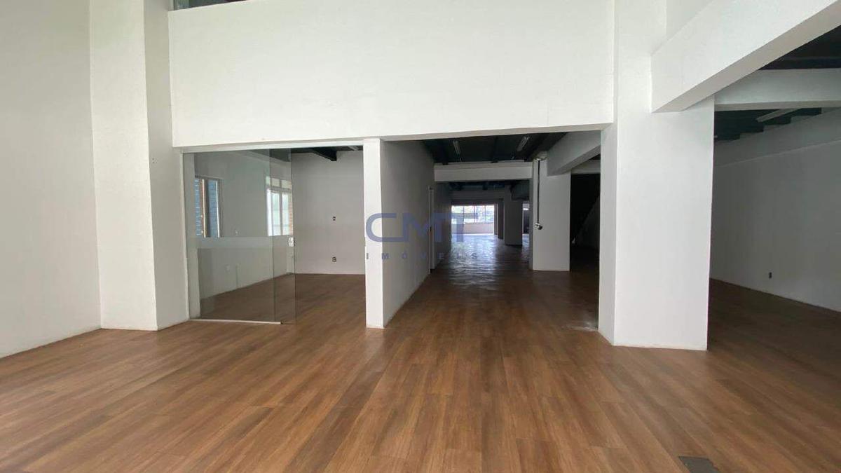 Andar, Savassi, 0 Quarto, 0 Vaga