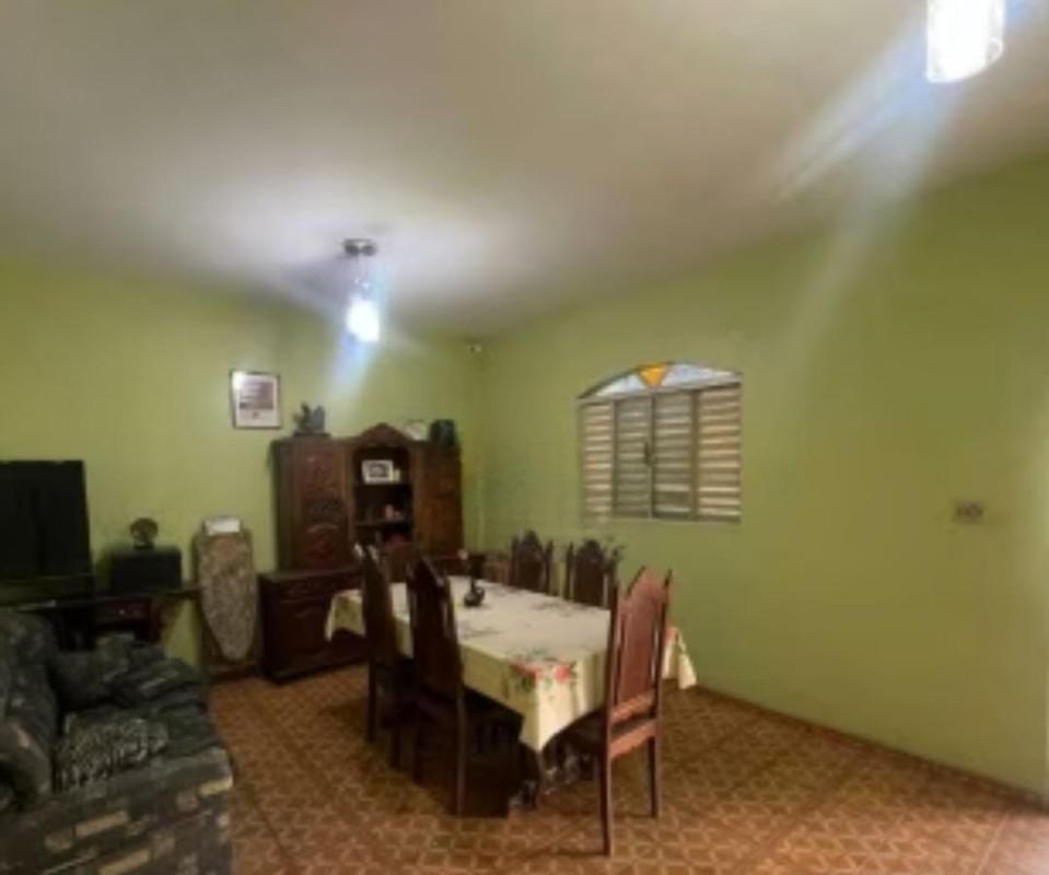 Lote, Cinquentenário, 0 Quarto, 0 Vaga