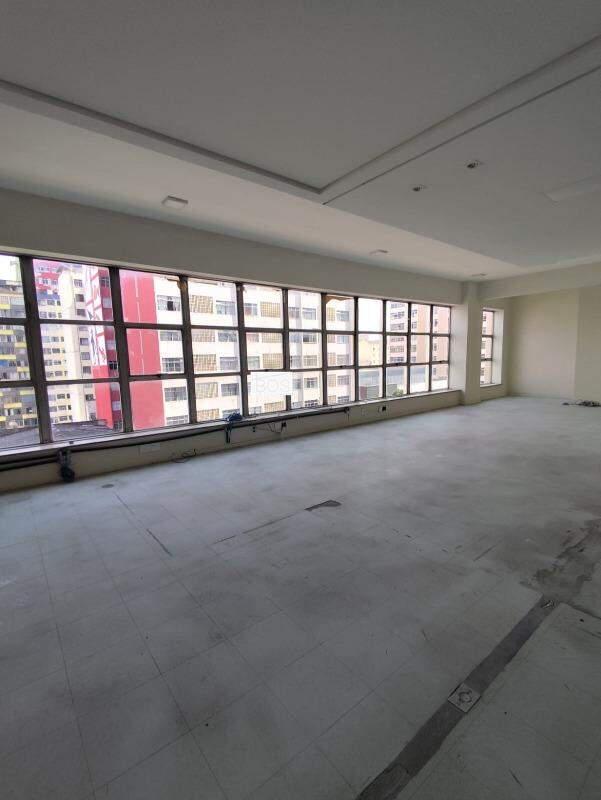 Andar, Centro, 0 Quarto, 0 Vaga